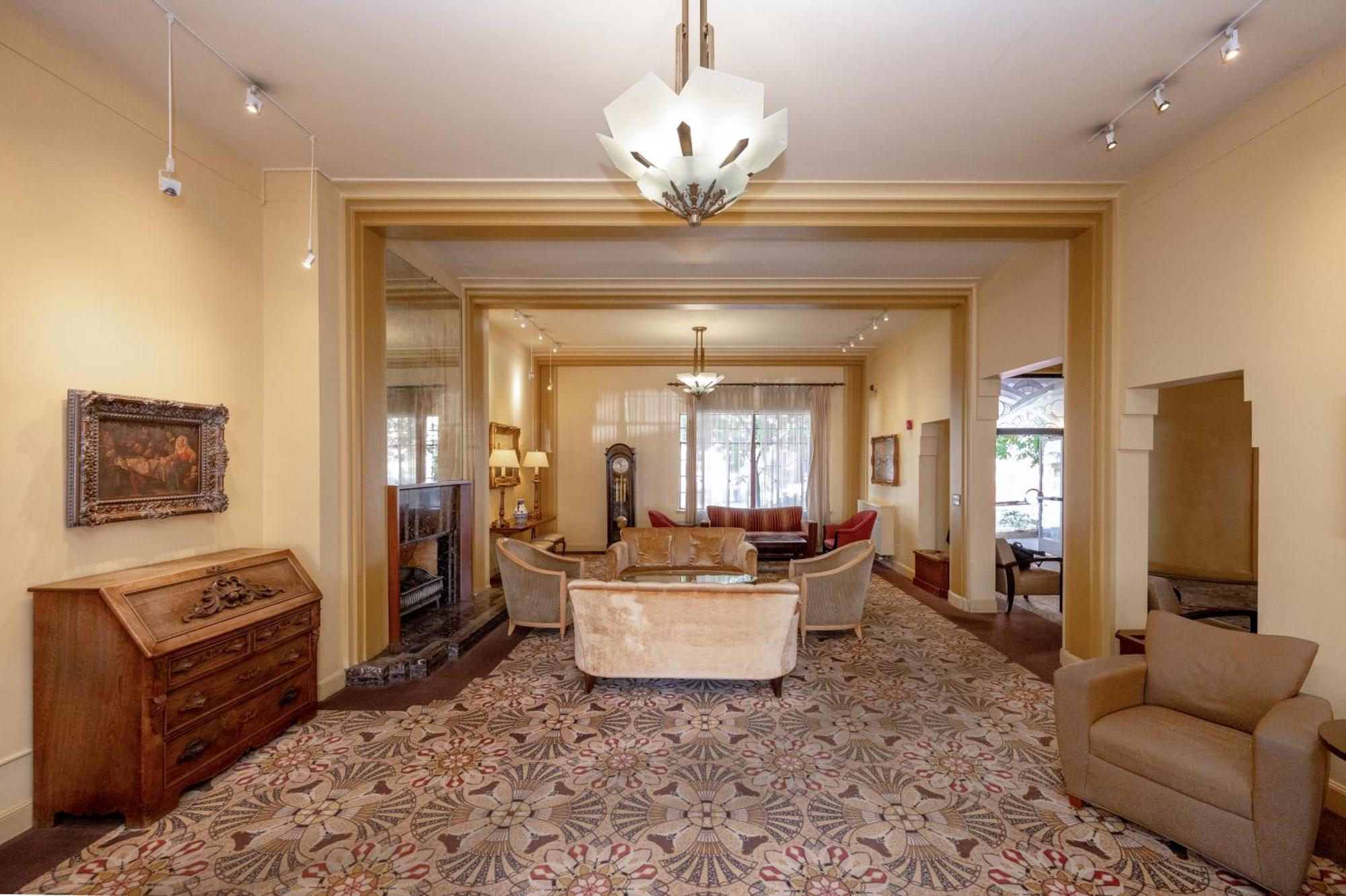 The Baroness Hotel Seattle Ngoại thất bức ảnh
