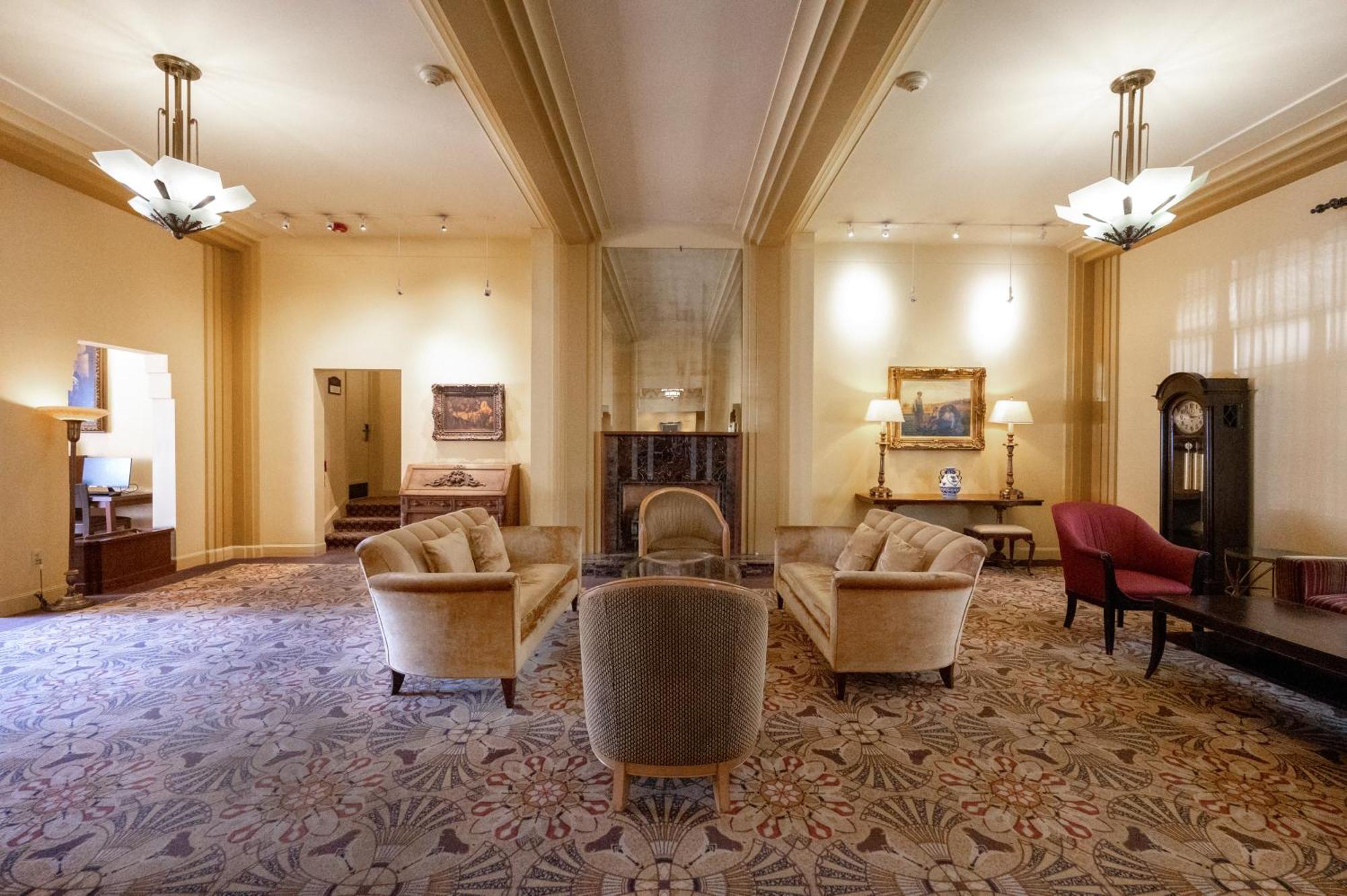 The Baroness Hotel Seattle Ngoại thất bức ảnh