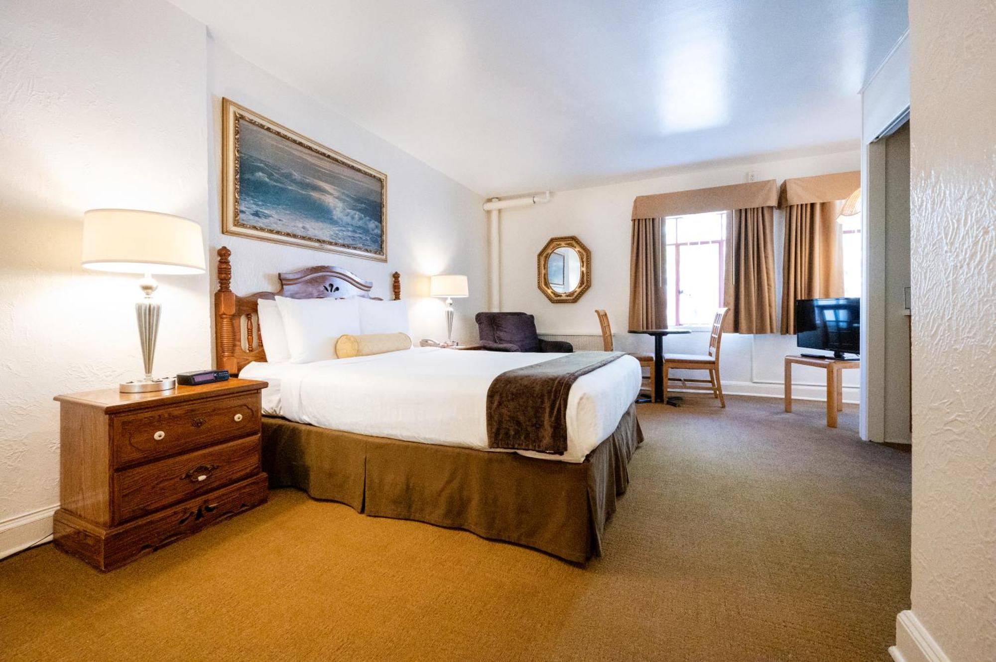 The Baroness Hotel Seattle Ngoại thất bức ảnh
